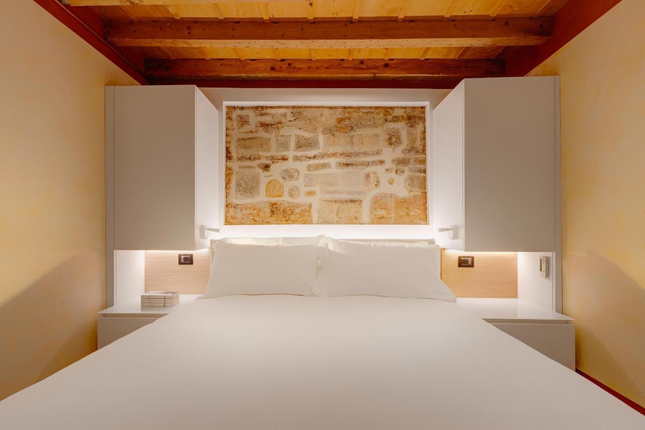 1881 Luxury Suites Verona Exterior foto