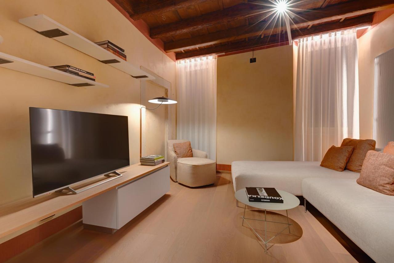 1881 Luxury Suites Verona Exterior foto